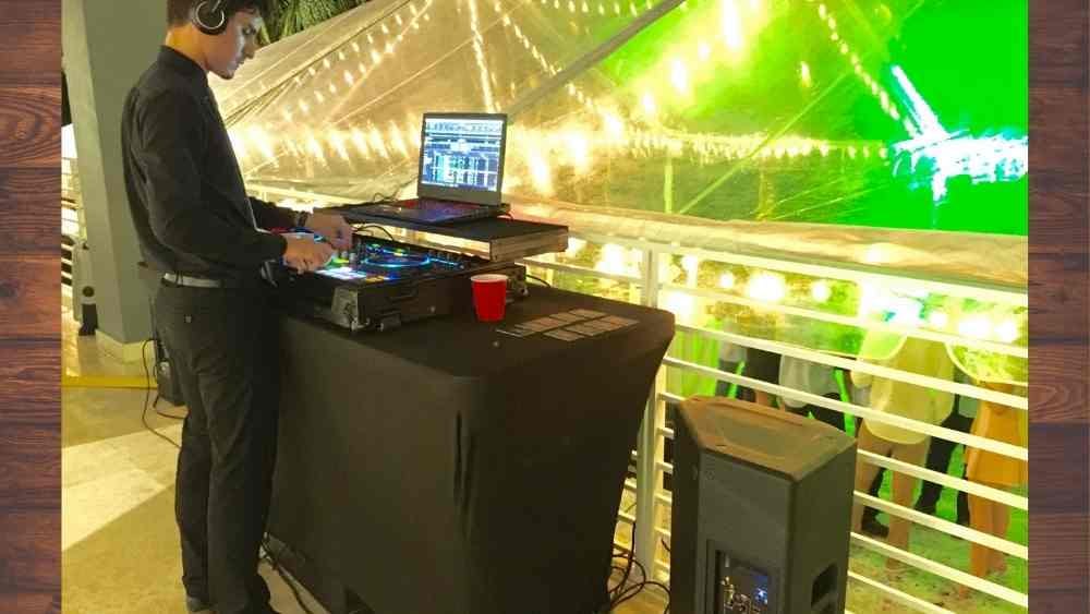 8 best laptop for djing 8 best laptop for djing